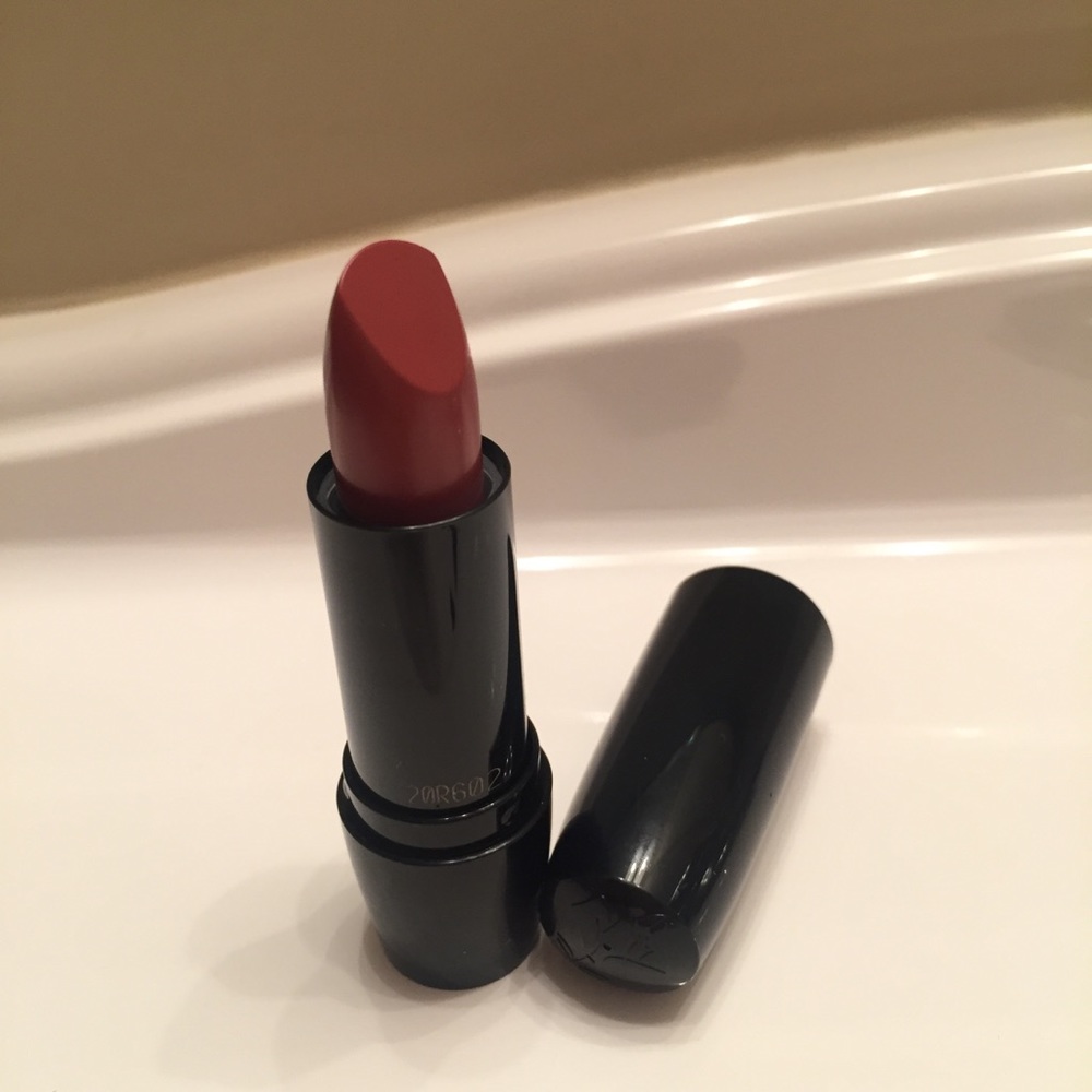Lancôme Lipstick - All Done Up (Cream)